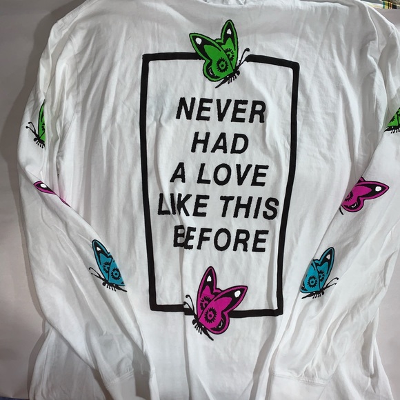 NWT bianca chandon Size 2XL butterfly/love TEE - Picture 4 of 4